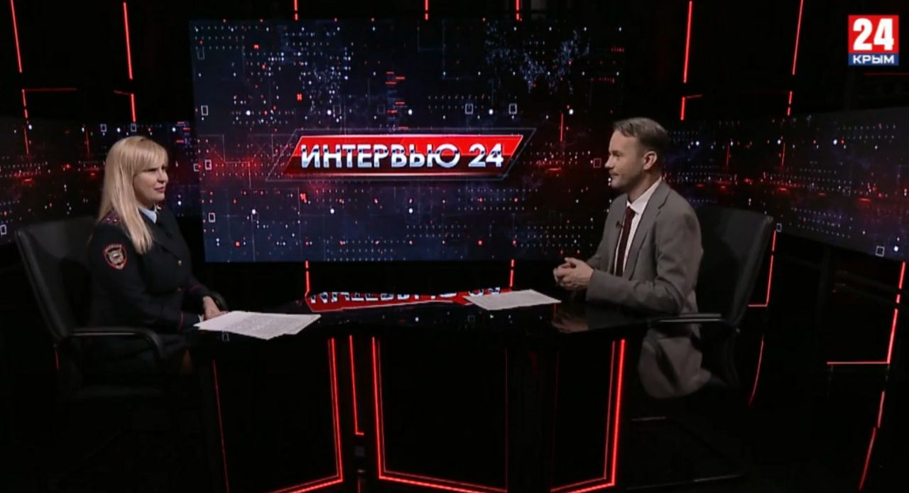 СМИ О НАС: В эфире программы «Интервью 24» на телеканале Крым 24 врио начальника отделения по организации оформления заграничных паспортов Управления по вопросам миграции МВД по Республике Крым лейтенант полиции Анна Пфенина