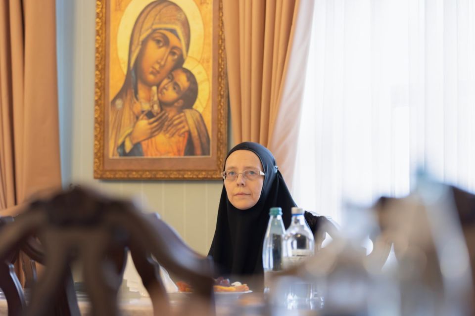 ������ ������: � ������ �������� ���������� ������������ ��������������� � �������� ������� ������ ������� �� ������� ����������� �� ���������� ������������ 150-����� ��������� ���� (�����-����������)