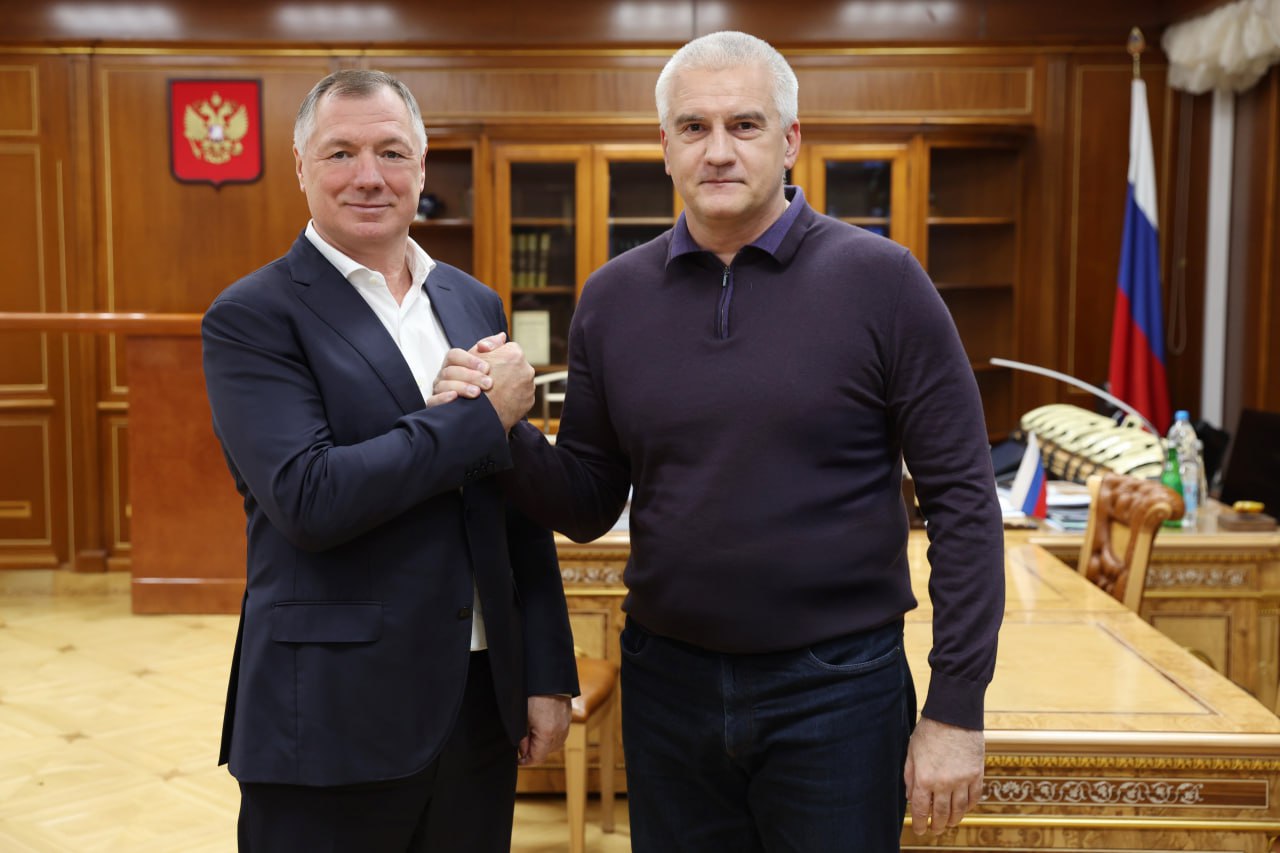 Сергей Аксёнов: В ходе рабочей встречи с Заместителем Председателя Правительства Российской Федерации Маратом Шакирзяновичем Хуснуллиным обсудили вопросы социально-экономического развития Республики Крым Сергей Аксёнов: В ходе рабочей встречи с Заместителем Председателя Правительства Российской Федерации Маратом Шакирзяновичем Хуснуллиным обсудили вопросы социально-экономического развития Республики Крым