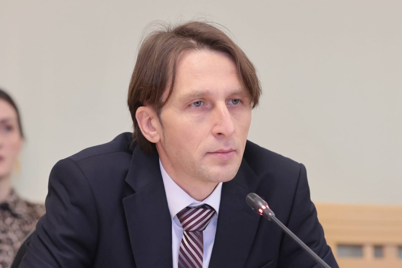 Комитет Государственного Совета Республики Крым по курортам и туризму Комитет Государственного Совета Республики Крым по курортам и туризму