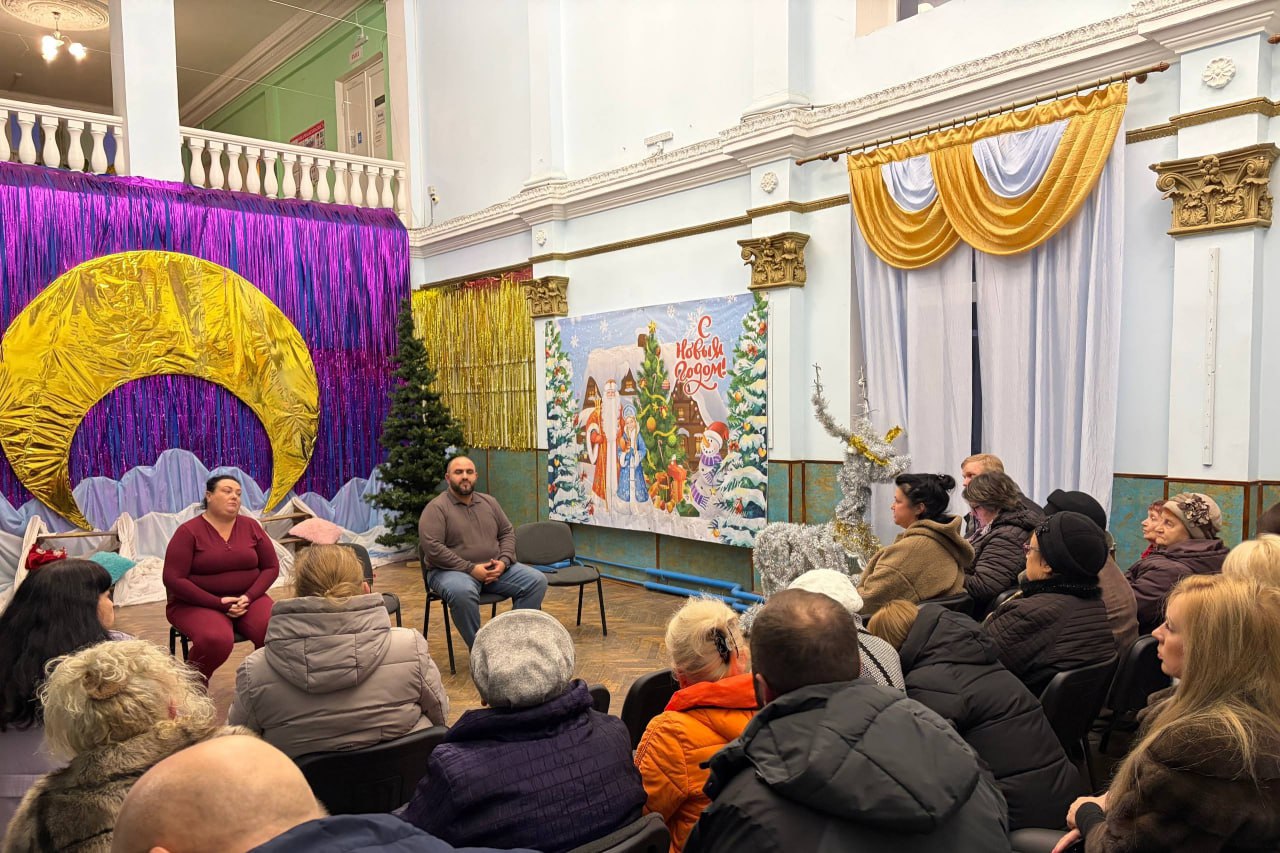 С жителями Орджоникидзе обсудили вопросы содержания территорий и МКД