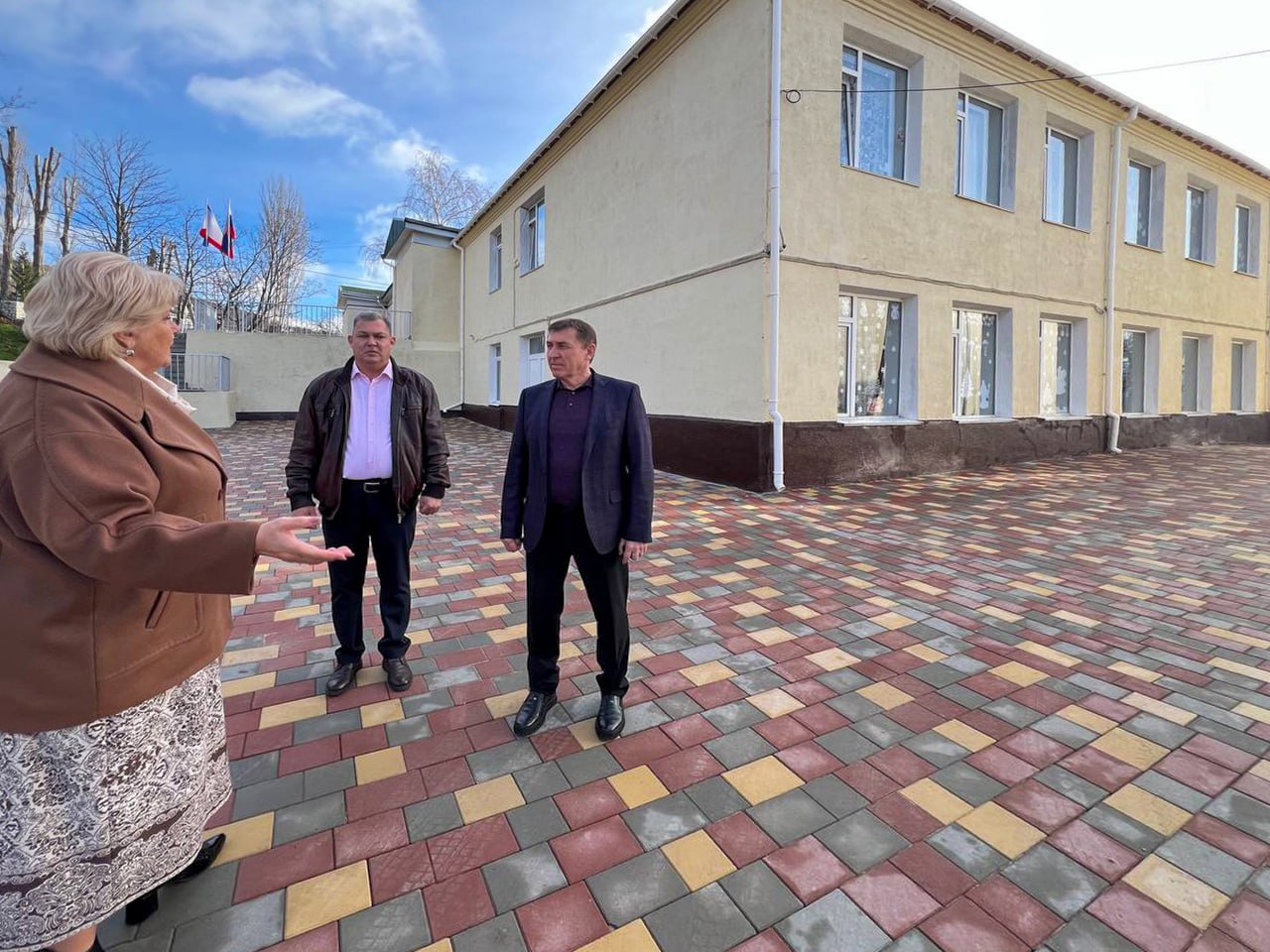 Юрий Гоцанюк: В Лучистовской школе им. Героя Советского Союза В. З. Строкова возведен новый модульный спортивный зал — первый за всё время существования школы Юрий Гоцанюк: В Лучистовской школе им. Героя Советского Союза В. З. Строкова возведен новый модульный спортивный зал — первый за всё время существования школы