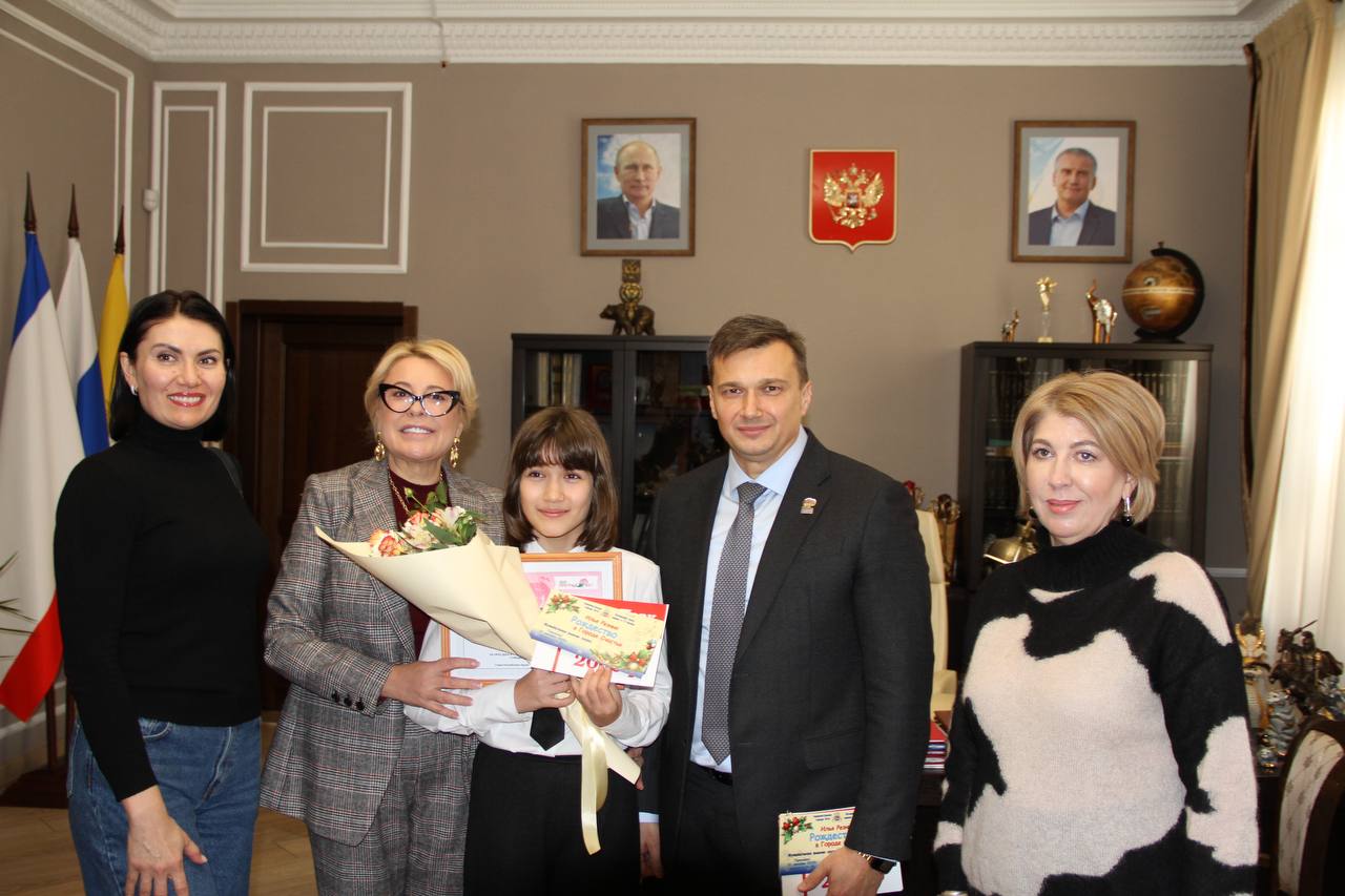 Константин Шимановский: Под патронатом Главы Республики Крым Сергея Валерьевича Аксёнова ежегодно проходит Конкурс на соискание Премии общественного признания «Преград нет»! В 2025 году он проводится в 12 раз Константин Шимановский: Под патронатом Главы Республики Крым Сергея Валерьевича Аксёнова ежегодно проходит Конкурс на соискание Премии общественного признания «Преград нет»! В 2025 году он проводится в 12 раз