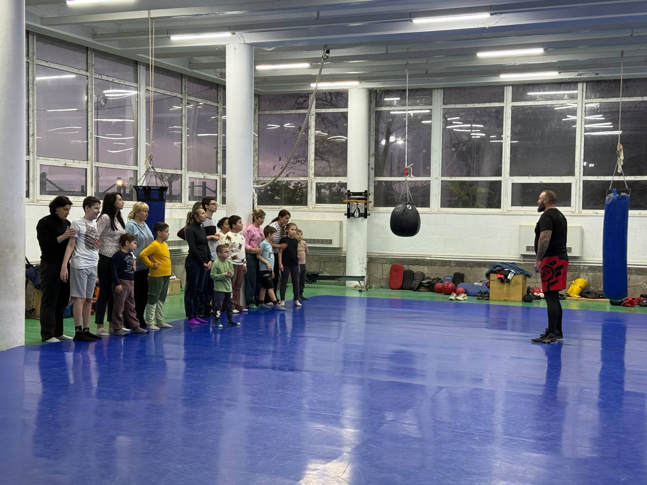 Первая тренировка для детей с ограниченными возможностями здоровья состоялась в спортивном клубе «Доброта» Первая тренировка для детей с ограниченными возможностями здоровья состоялась в спортивном клубе «Доброта»