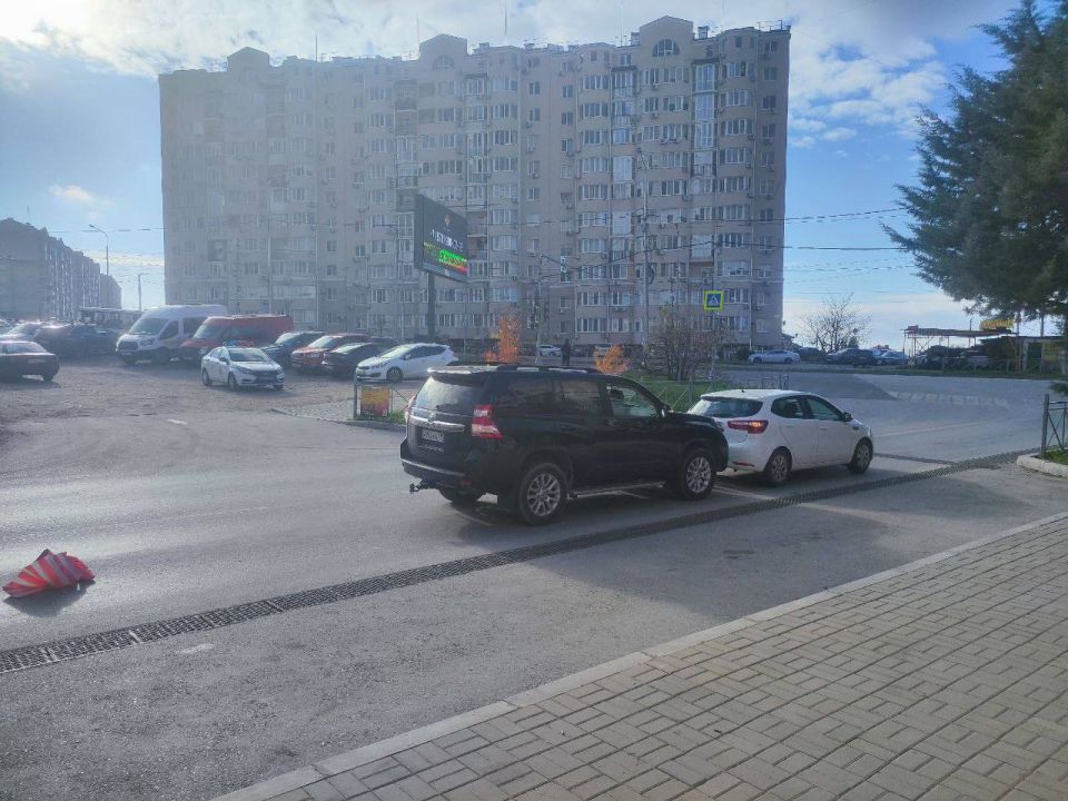 Госавтоинспекция Севастополя проводит проверку по факту ДТП на улице Колобова с пострадавшей малолетней пассажиркой