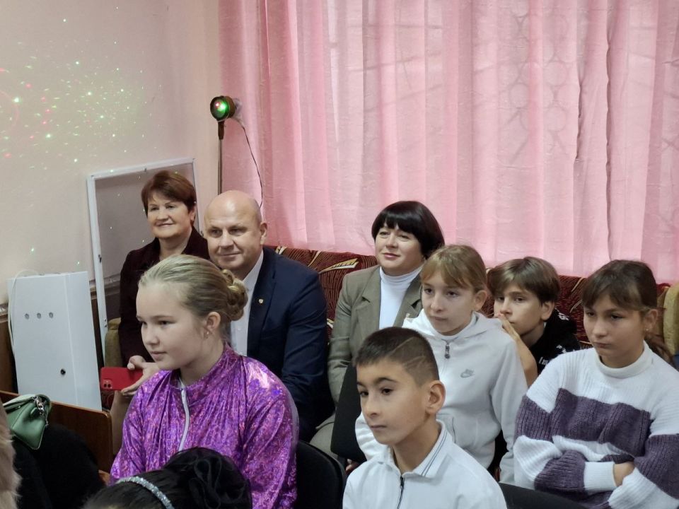 ��������� ��������: ����������� 19 ������� � ��������� �������� ���������� ��. �.�. ���� ������ ����������� ��� �����-����� � �����, ���������� ��� ��������� ���������, ������������ �� ��� ��������� ������� ����������