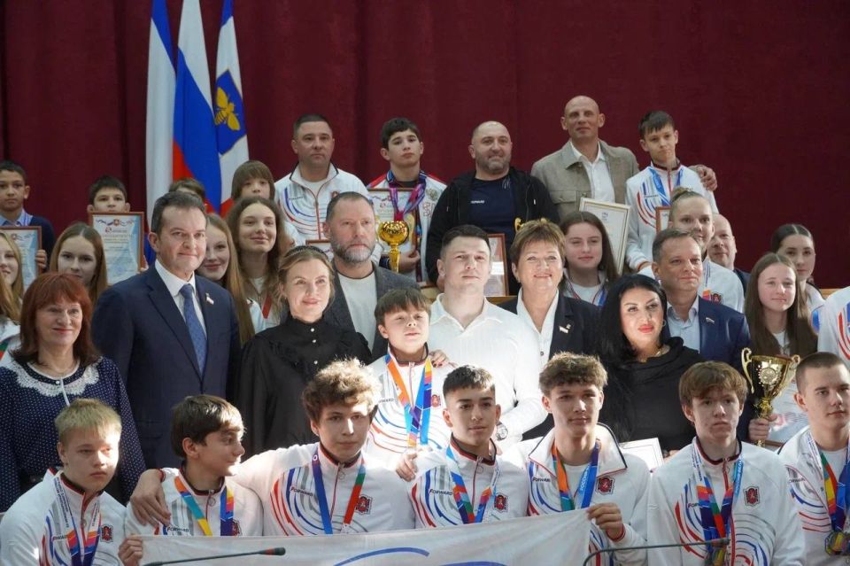 Ольга Торубарова: В Республике Крым подвели итоги проекта «Детский спорт» и наградили призёров соревнований 2025 года Ольга Торубарова: В Республике Крым подвели итоги проекта «Детский спорт» и наградили призёров соревнований 2025 года