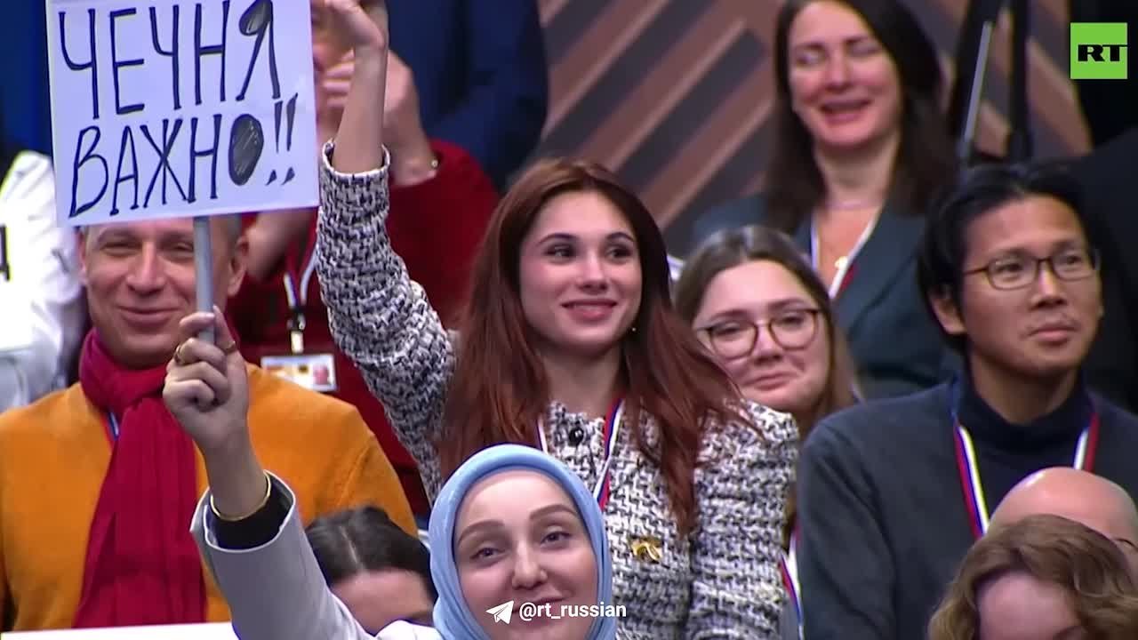 «Олечка, выходи за меня замуж»