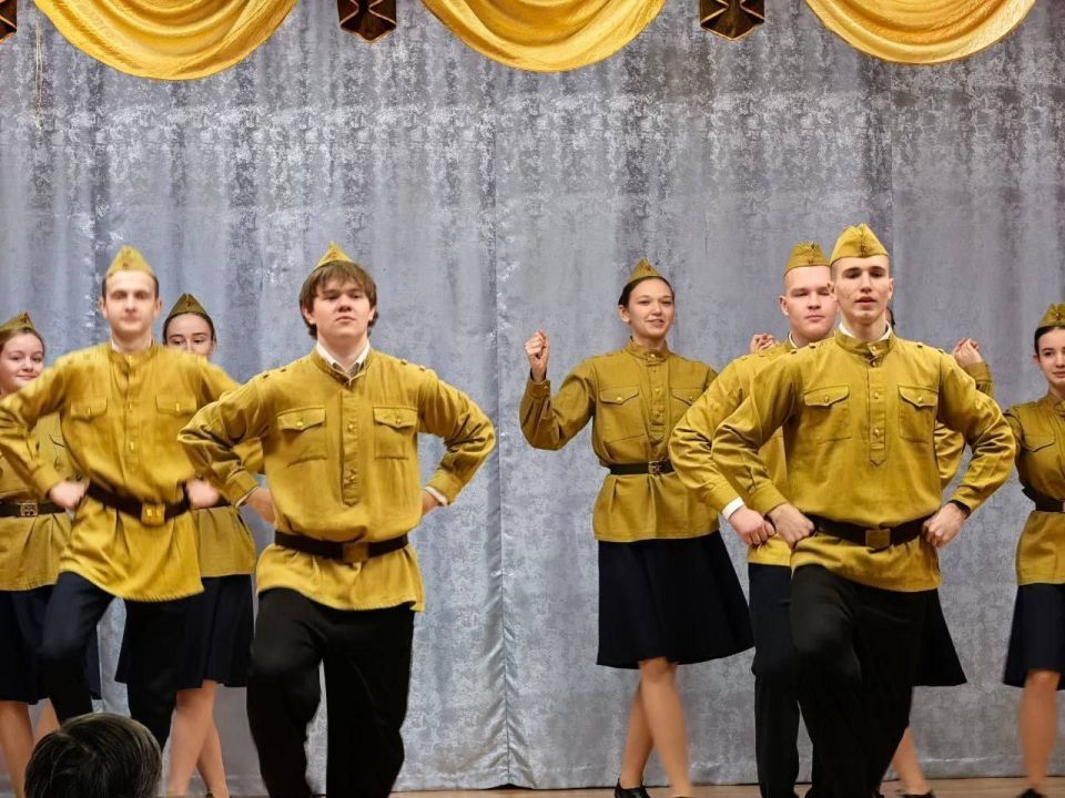 Анна Кузнецова: Ребятам из Курской православной гимназии во имя преподобного Феодосия Печерского передали подарки к Новому году и Рождеству Христову! Анна Кузнецова: Ребятам из Курской православной гимназии во имя преподобного Феодосия Печерского передали подарки к Новому году и Рождеству Христову!