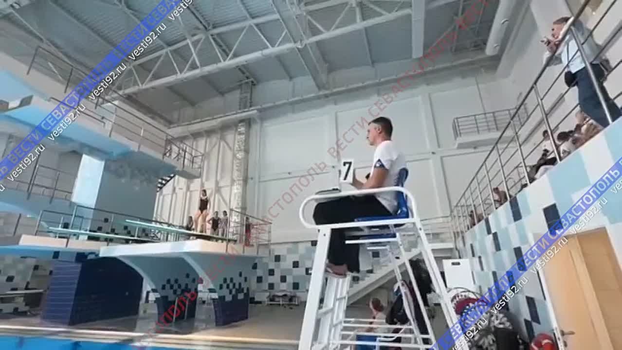 В городе проходят соревнования по прыжкам в воду «Легендарный Севастополь»