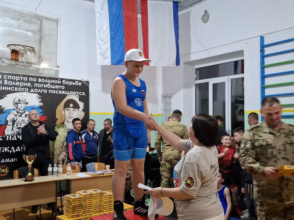 ��������� ��������: ������� �� ���� ��������� ������-��������� ���������� ����� ����������� ������ 4-� ������ ������ ������� ������ �� ������� ������ ������� ���������, ��������� ��� ���������� ��������� ����� � ����...