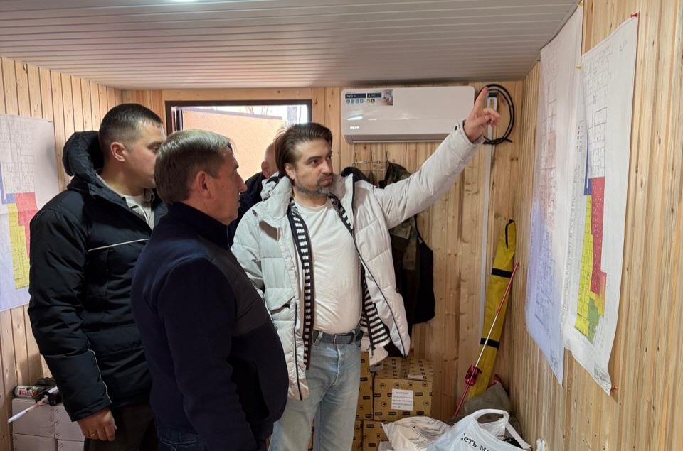 Юрий Гоцанюк: На территории Симферопольской городской клинической больницы №7 продолжается монтаж модульной конструкции нового приёмного отделения экстренной медицинской помощи Юрий Гоцанюк: На территории Симферопольской городской клинической больницы №7 продолжается монтаж модульной конструкции нового приёмного отделения экстренной медицинской помощи