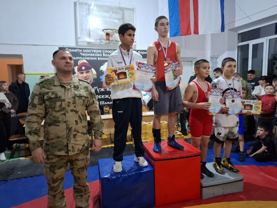 ��������� ��������: ������� �� ���� ��������� ������-��������� ���������� ����� ����������� ������ 4-� ������ ������ ������� ������ �� ������� ������ ������� ���������, ��������� ��� ���������� ��������� ����� � ����...