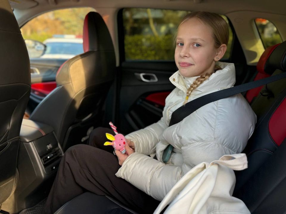 В городе Керчи Дед Мороз и Снегурочка вышли на проверку правил перевозки юных пассажиров В городе Керчи Дед Мороз и Снегурочка вышли на проверку правил перевозки юных пассажиров