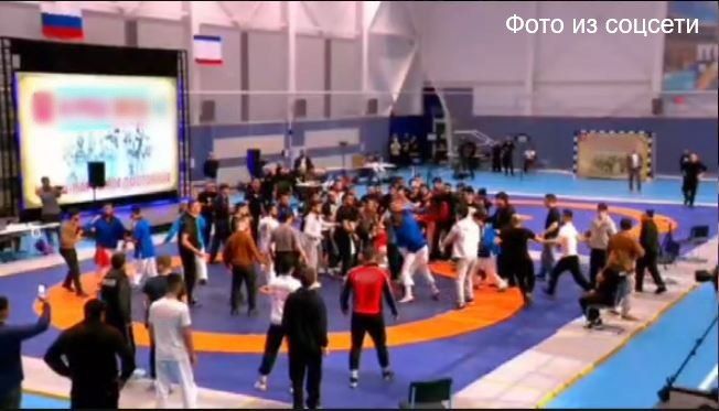 Сотрудники полиции Симферопольского района пресекли конфликт на турнире и привлекли к ответственности нарушителей