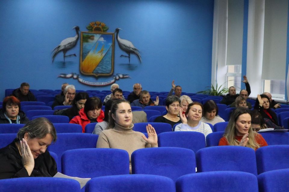 ���� ���������: ������� ������� � 25-�� ������������ ������ ������������ ��������� ������