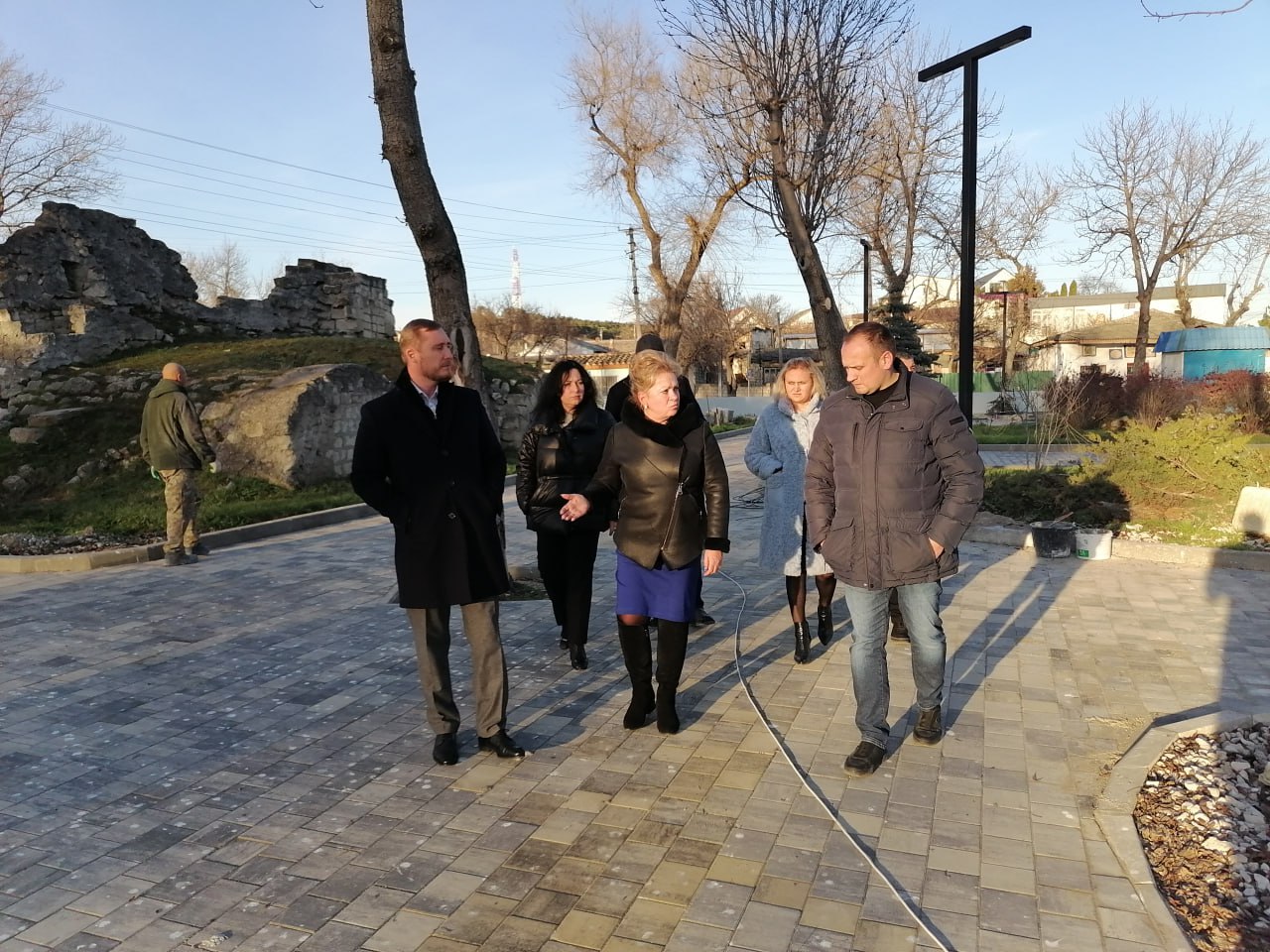 Светлана Маслова: В городе Белогорск очередной раз посетили парк Таш-Хан, где подходят к завершению строительно-монтажные работы по благоустройству