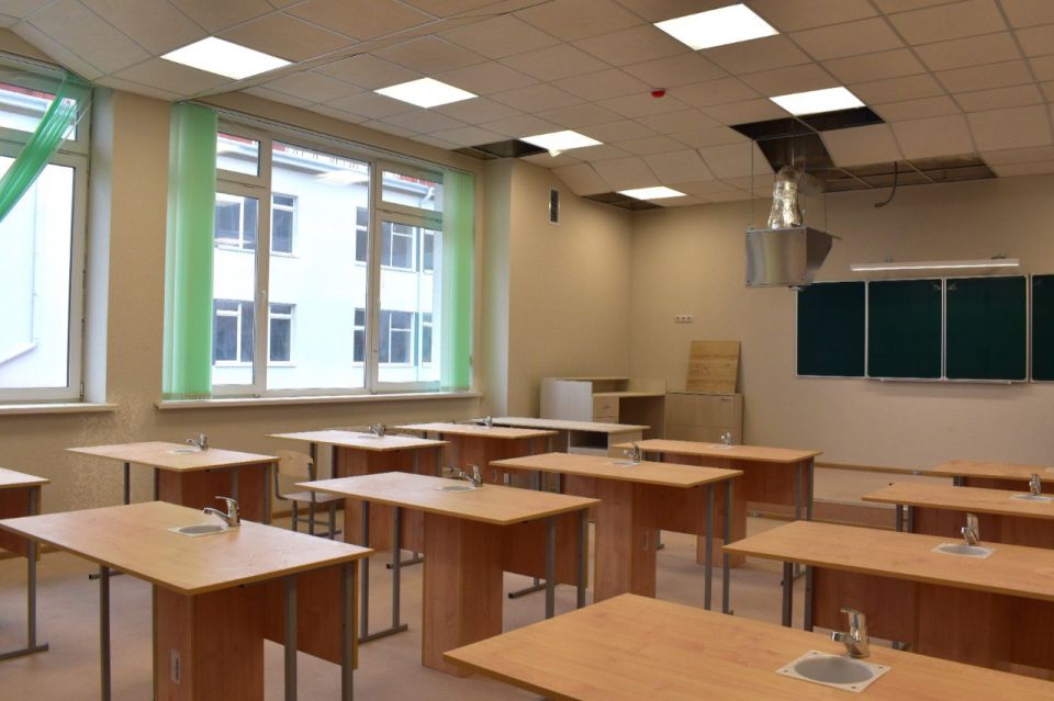 Эдуард Щёголев: В микрорайоне Челноковского массива Феодосии завершается строительство школы на 800 мест Эдуард Щёголев: В микрорайоне Челноковского массива Феодосии завершается строительство школы на 800 мест