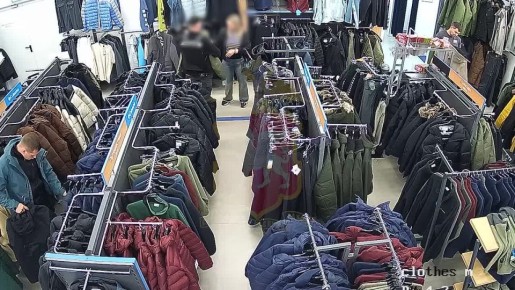 Супружеская пара из Красноперекопска предстанет перед судом за серию краж в симферопольском торговом центре