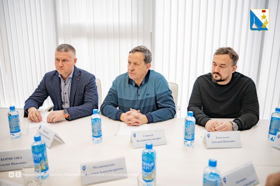 Более 21 тонны рыбы купили севастопольцы за время проекта «Рыбный день» Более 21 тонны рыбы купили севастопольцы за время проекта «Рыбный день»