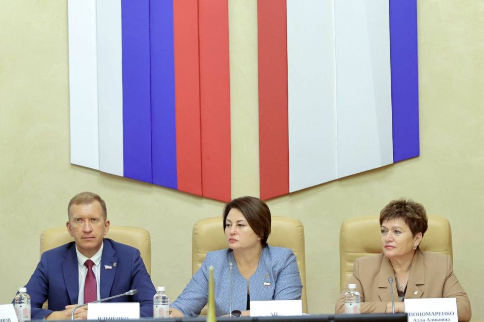 Заседание Комитета Государственного Совета Республики Крым по транспорту, жилищно-коммунальному и дорожному хозяйству