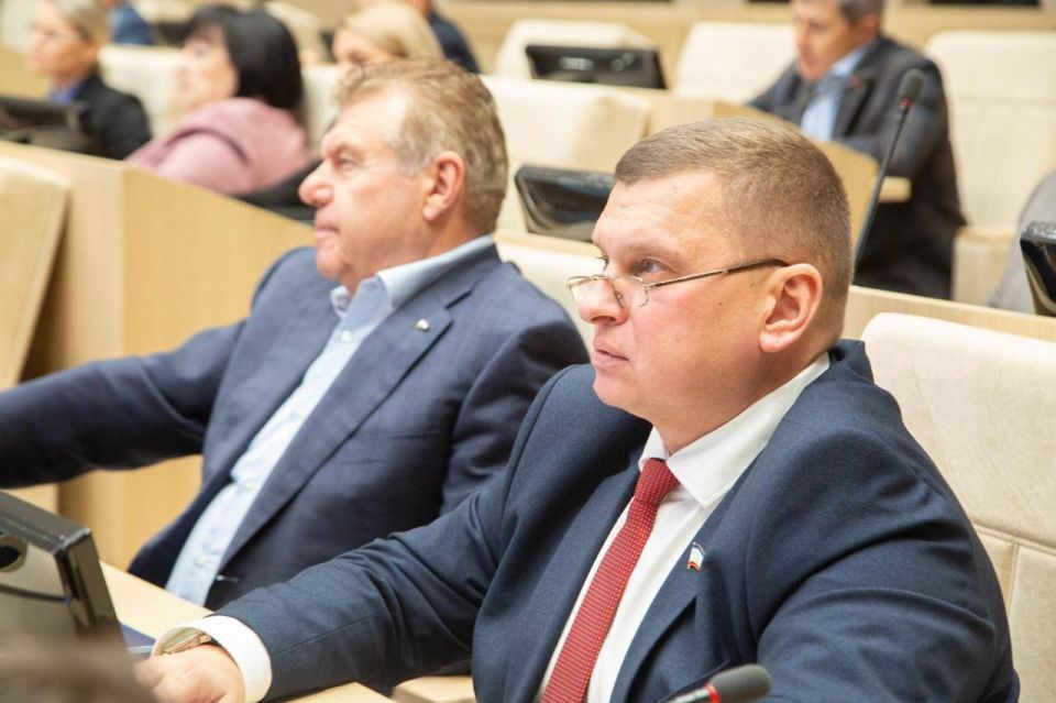 В Крыму увеличили штрафы за нарушение тишины и приставание к гражданам В Крыму увеличили штрафы за нарушение тишины и приставание к гражданам