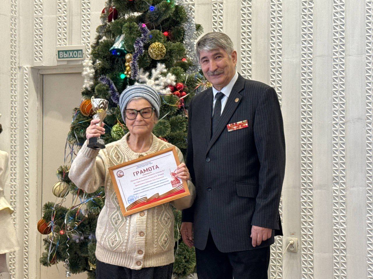 В Керчи чествовали волонтеров организации ветеранов города В Керчи чествовали волонтеров организации ветеранов города