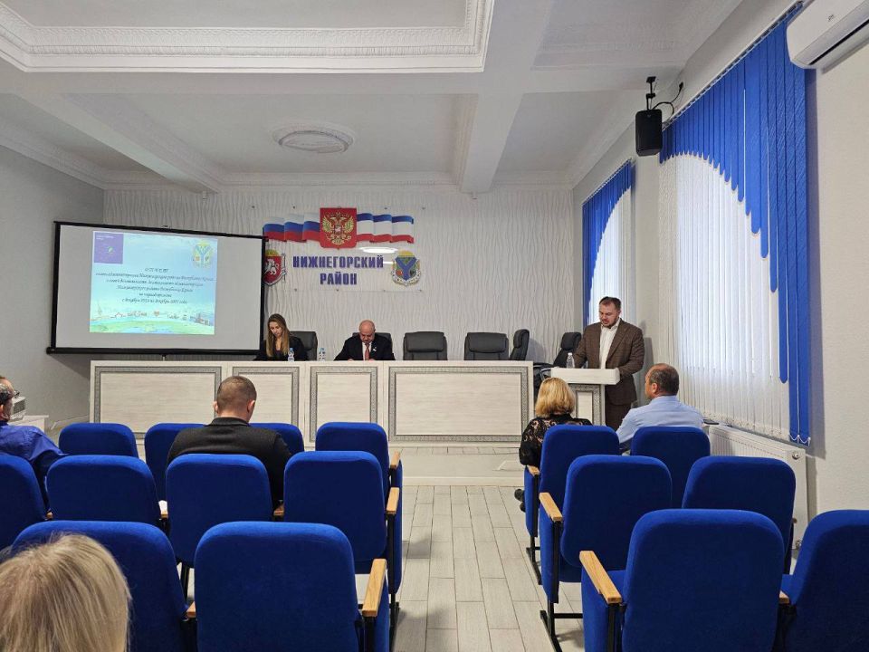 Антон Кравец: Сегодня выступил на сессии Нижнегорского районного совета с Отчетом о результатах работы с ноября 2024г