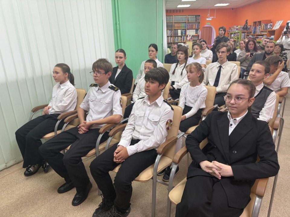 В Крыму подвели итоги конкурса детских и молодёжных работ «Антитеррор: безопасность в твоих руках» В Крыму подвели итоги конкурса детских и молодёжных работ «Антитеррор: безопасность в твоих руках»