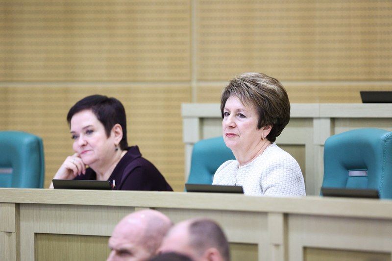 Екатерина Алтабаева: В рамках пленарного заседания сенаторы одобрили закон, направленный на повышение социальных гарантий для защитников нашей страны Екатерина Алтабаева: В рамках пленарного заседания сенаторы одобрили закон, направленный на повышение социальных гарантий для защитников нашей страны