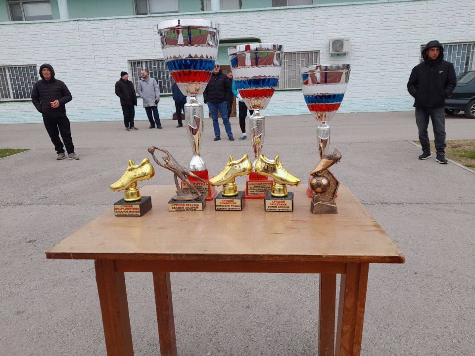 ����� ������: � ����� ������ �� ���������� ������ ���������� ��������� �� ������� ����� ������� ������