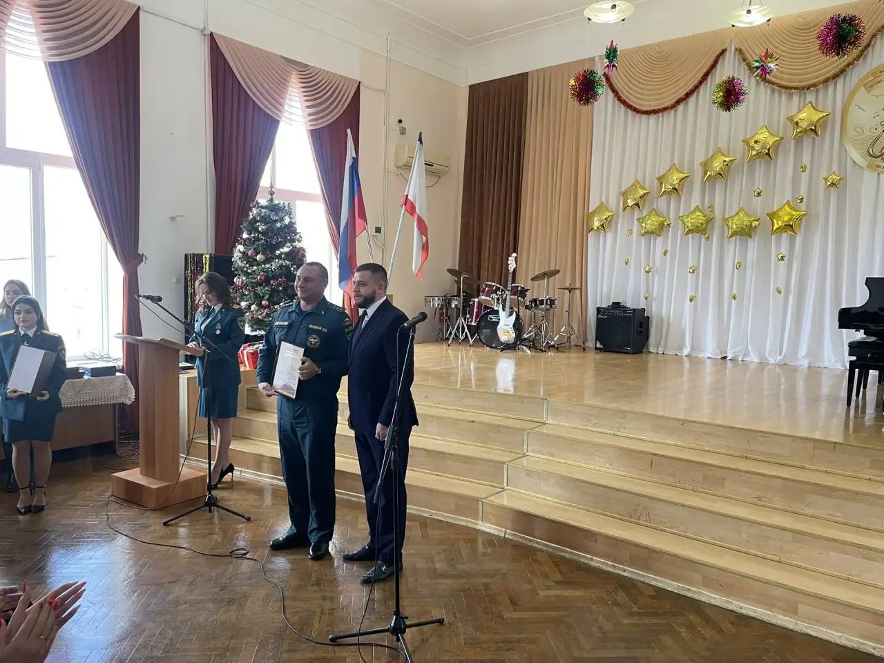 Кирилл Чебышев: Сегодня в городе Феодосия принял участие в торжественном мероприятии, приуроченном ко Дню спасателя Российской Федерации Кирилл Чебышев: Сегодня в городе Феодосия принял участие в торжественном мероприятии, приуроченном ко Дню спасателя Российской Федерации