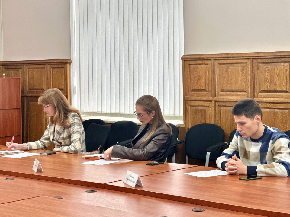 Владимир Немцев: С севастопольскими телеканалами поговорили об итогах работы Законодательного Собрания города Севастополя в 2025 году Владимир Немцев: С севастопольскими телеканалами поговорили об итогах работы Законодательного Собрания города Севастополя в 2025 году