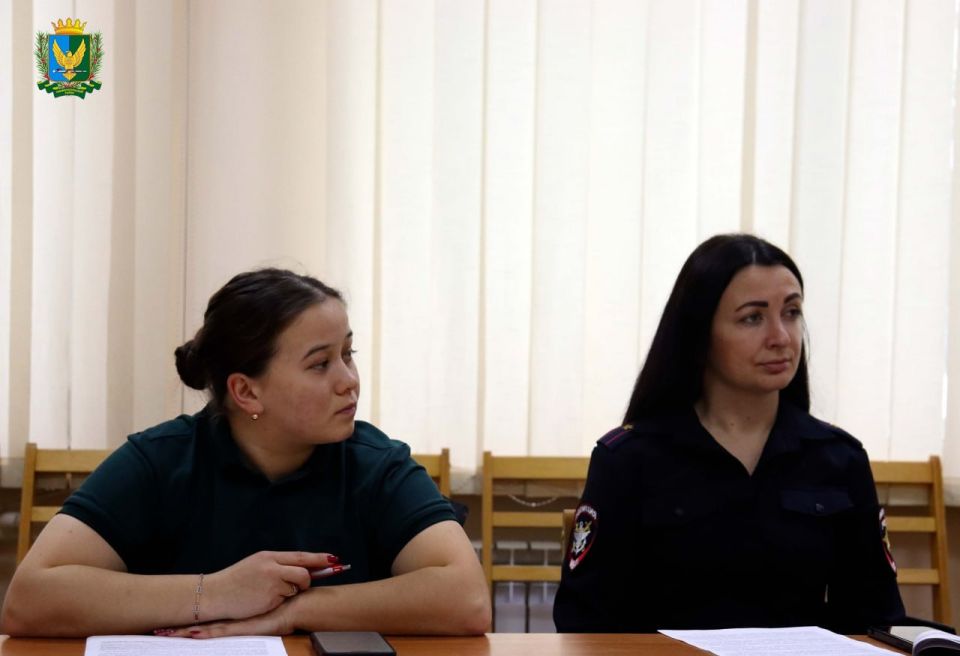 23 декабря 2025 под председательством временно исполняющего полномочия главы администрации Ивана Юрченко состоялось очередное заседание комиссии по делам несовершеннолетних и защите их прав Симферопольского района 23 декабря 2025 под председательством временно исполняющего полномочия главы администрации Ивана Юрченко состоялось очередное заседание комиссии по делам несовершеннолетних и защите их прав Симферопольского района