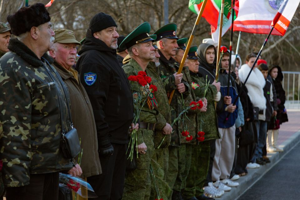 � ����� ������� ������ ������-������������������