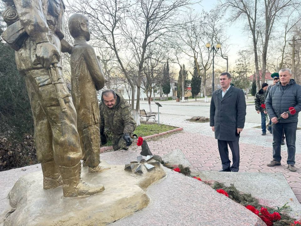 ��������� �������: 25 ������� � �������� � �������� ���� � ����� �������