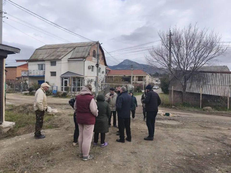 Кирилл Чебышев: Провёл выездную встречу с жителями улицы Пушкина Кирилл Чебышев: Провёл выездную встречу с жителями улицы Пушкина