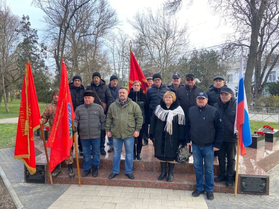 ��� ���� ������ ����� ������-��������, ������� �������� ������� � �������� �����. ����� �� ������ ������ �������� ��� ������� ���������, � ������� ����� ����