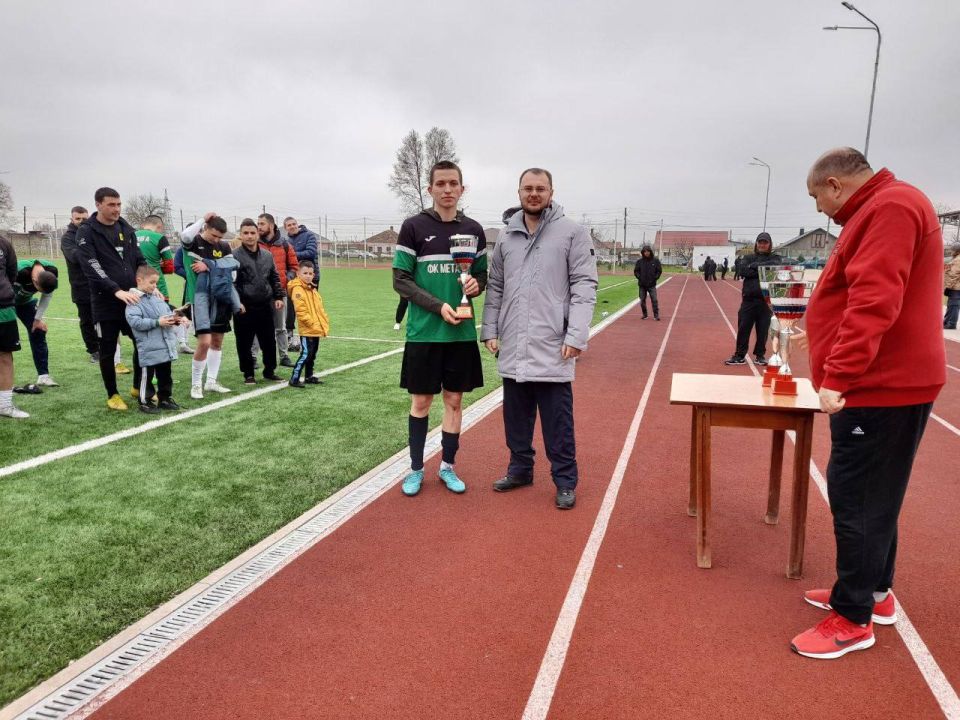 ����� ������: � ����� ������ �� ���������� ������ ���������� ��������� �� ������� ����� ������� ������