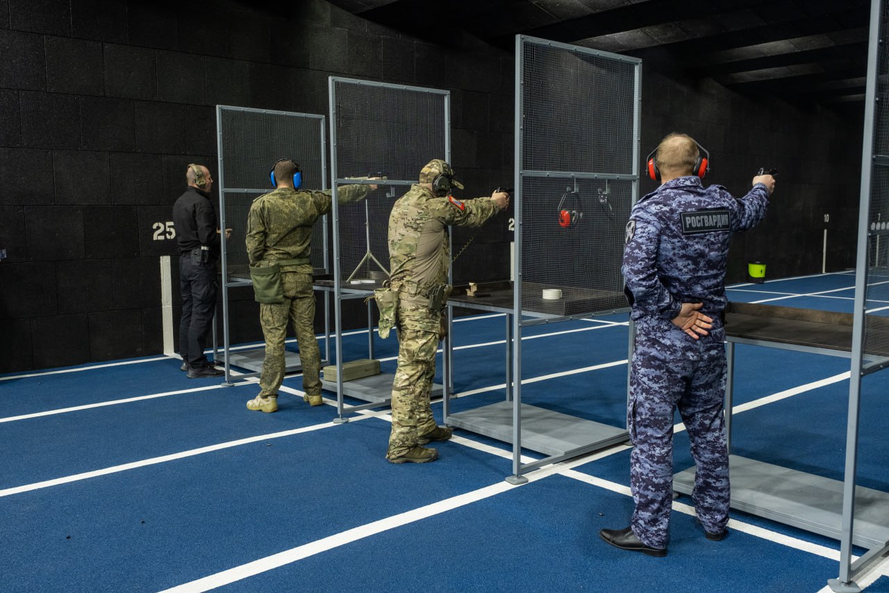 В УМВД России по г. Севастополю прошли межведомственные командные соревнования по стрельбе из боевого ручного стрелкового оружия «Памяти мастера спорта СССР Ф.Ф. Можаева» В УМВД России по г. Севастополю прошли межведомственные командные соревнования по стрельбе из боевого ручного стрелкового оружия «Памяти мастера спорта СССР Ф.Ф. Можаева»