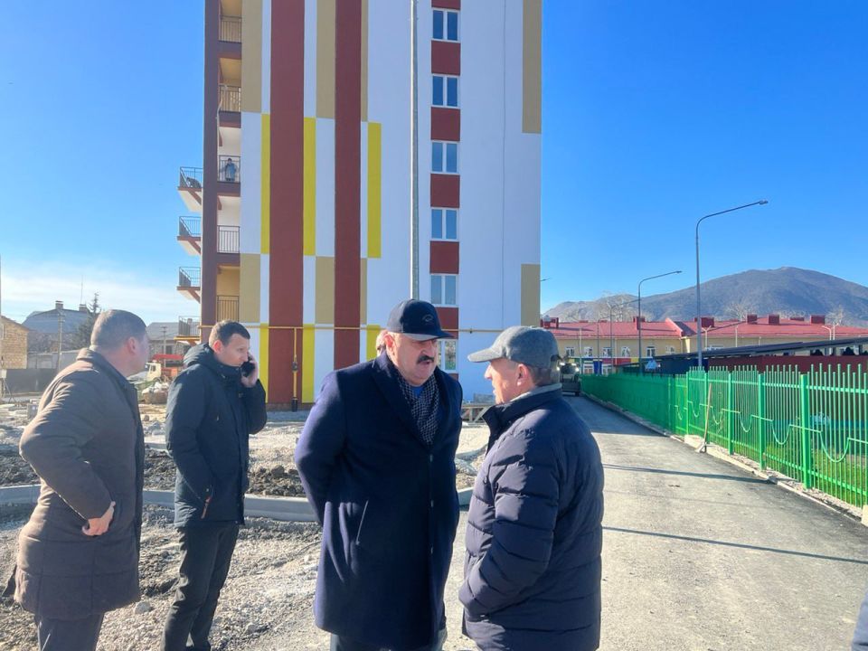 Юрий Гоцанюк: В Судаке завершаются строительные работы по возведению современного 72-квартирного жилого дома