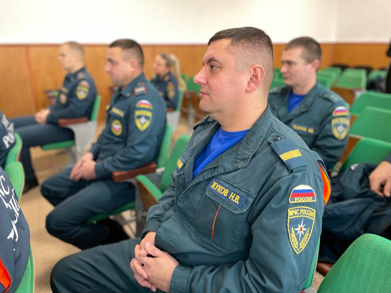 Василий Телиженко: В администрации города Армянска вручили благодарности и грамоты сотрудникам отделения ГУ МЧС России по Республике Крым г.Армянск Василий Телиженко: В администрации города Армянска вручили благодарности и грамоты сотрудникам отделения ГУ МЧС России по Республике Крым г.Армянск