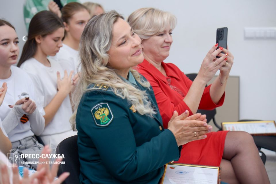 � ��������� ������� ����� ���� ������������ �������������� ������������� ������� 80-����� ������