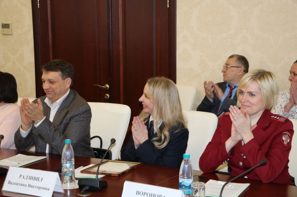 Вопросы повышения финансовой грамотности населения по-прежнему остаются актуальным приоритетом государственной политики Вопросы повышения финансовой грамотности населения по-прежнему остаются актуальным приоритетом государственной политики
