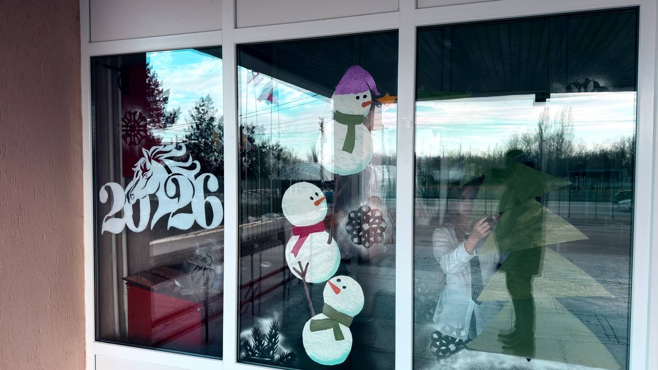 Антон Кравец: С рабочим визитом посетил школу в с.Уваровка. Совместно с директором Александром Синюком обсудили вопросы социально-экономического развития учреждения Антон Кравец: С рабочим визитом посетил школу в с.Уваровка. Совместно с директором Александром Синюком обсудили вопросы социально-экономического развития учреждения