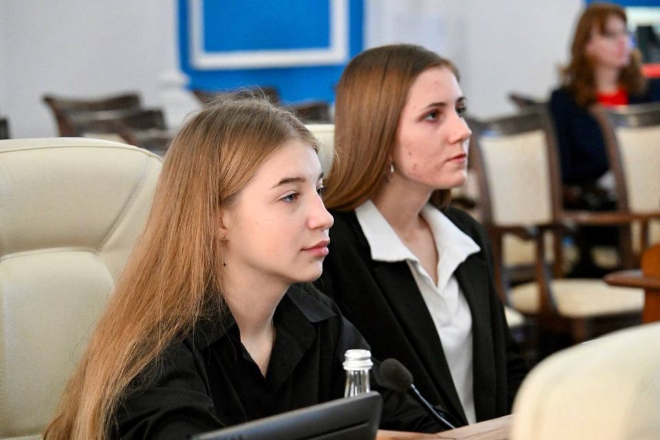 Владимир Немцев: В Законодательном Собрании прошли традиционные Рождественские парламентские встречи в рамках XXXIV Международных Рождественских образовательных чтений Владимир Немцев: В Законодательном Собрании прошли традиционные Рождественские парламентские встречи в рамках XXXIV Международных Рождественских образовательных чтений
