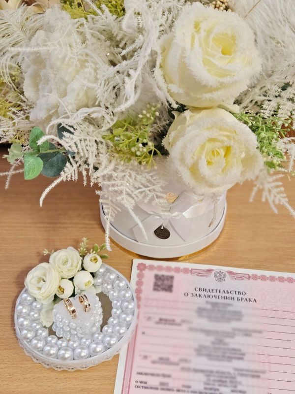 Наиболее возрастной парой молодожёнов минувшей недели оказались 81-летний жених и 72-летняя невеста