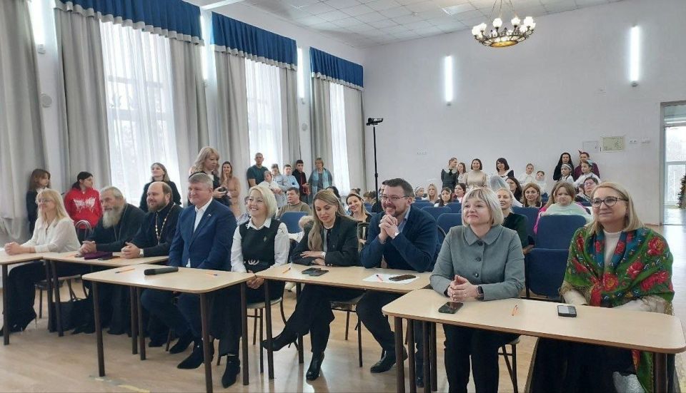В Симферополе прошел конкурс Рождественских песен и колядок В Симферополе прошел конкурс Рождественских песен и колядок