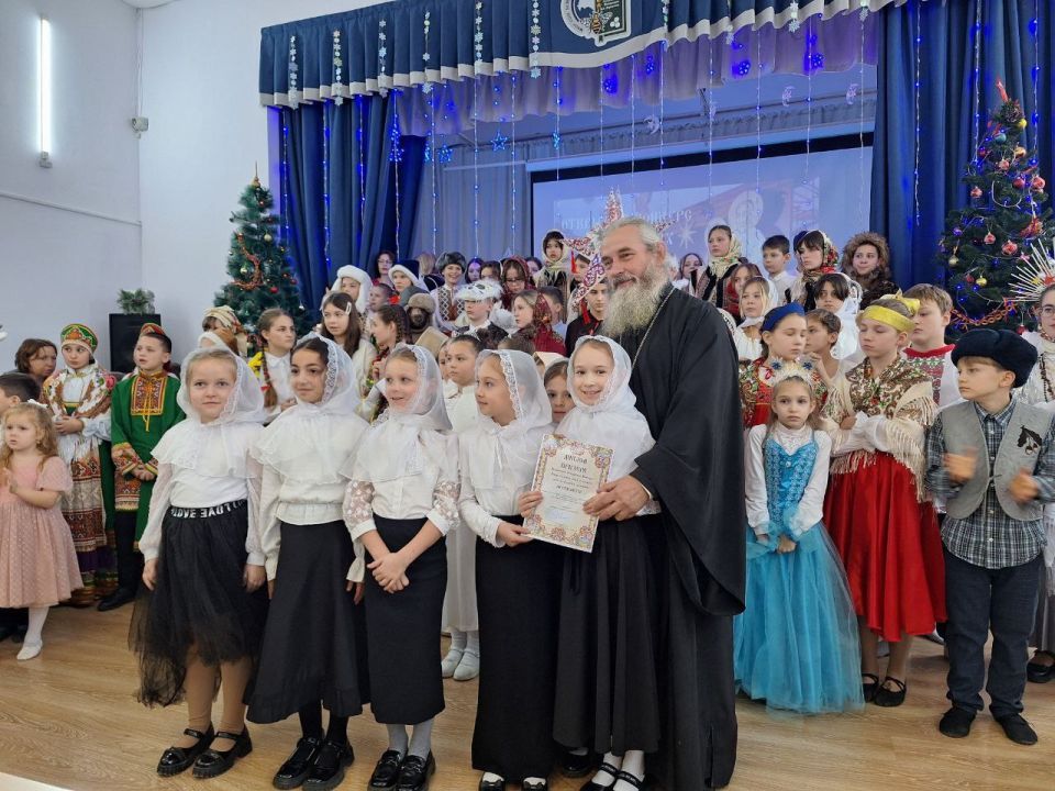 В Симферополе прошел конкурс Рождественских песен и колядок В Симферополе прошел конкурс Рождественских песен и колядок