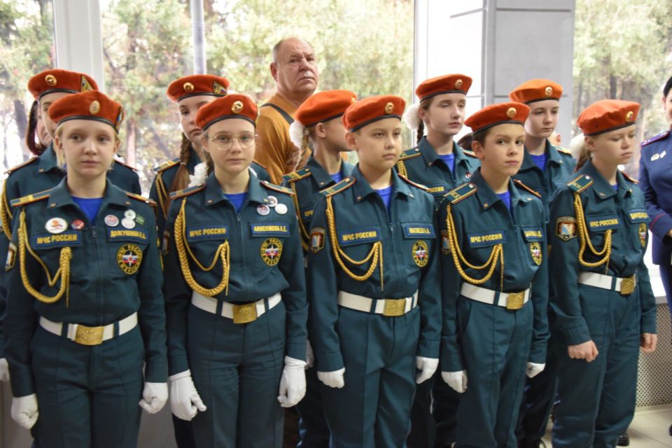 Екатерина Алтабаева: Поздравила севастопольских спасателей с профессиональным праздником Екатерина Алтабаева: Поздравила севастопольских спасателей с профессиональным праздником